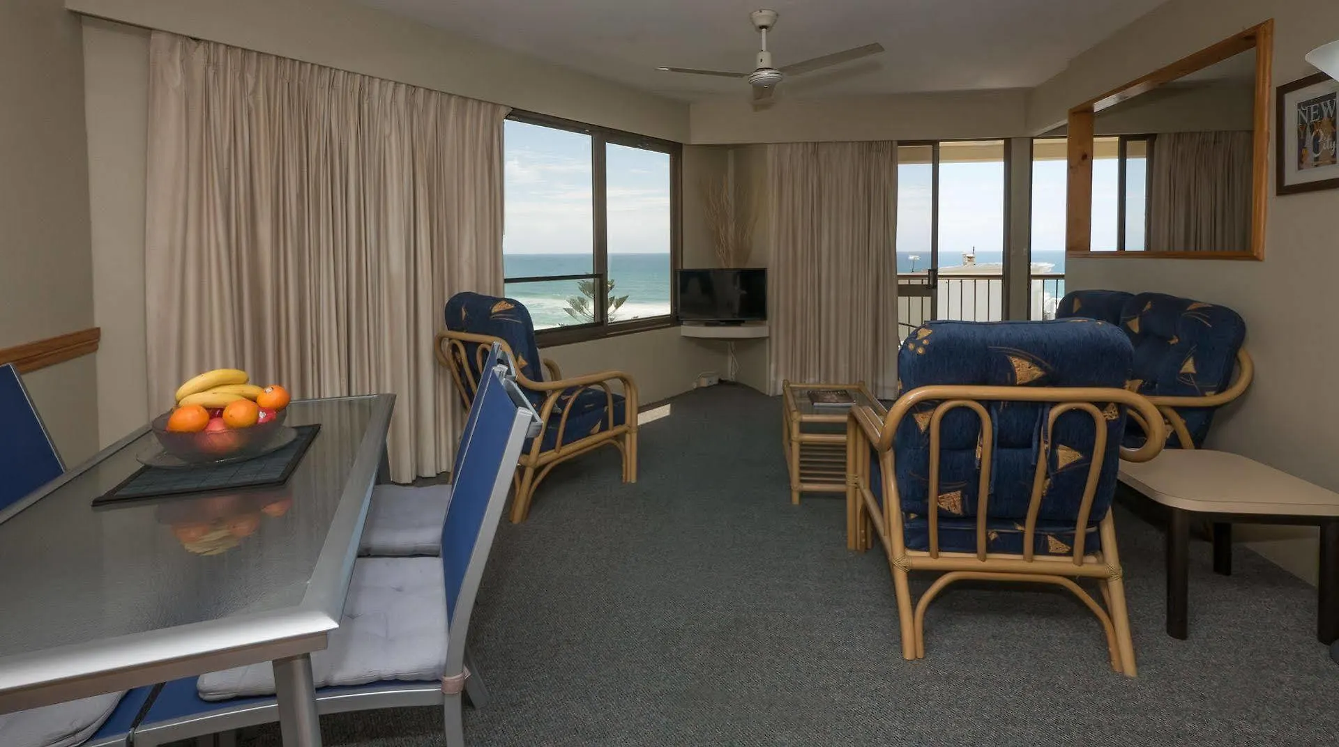 Resort Aloha Apartments Surfers Paradise